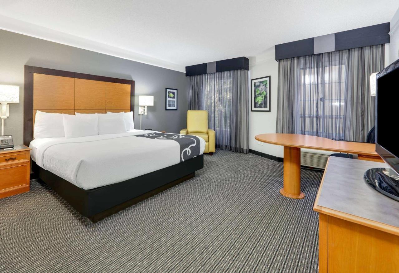 La Quinta By Wyndham Dallas - Addison Galleria Eksteriør bilde