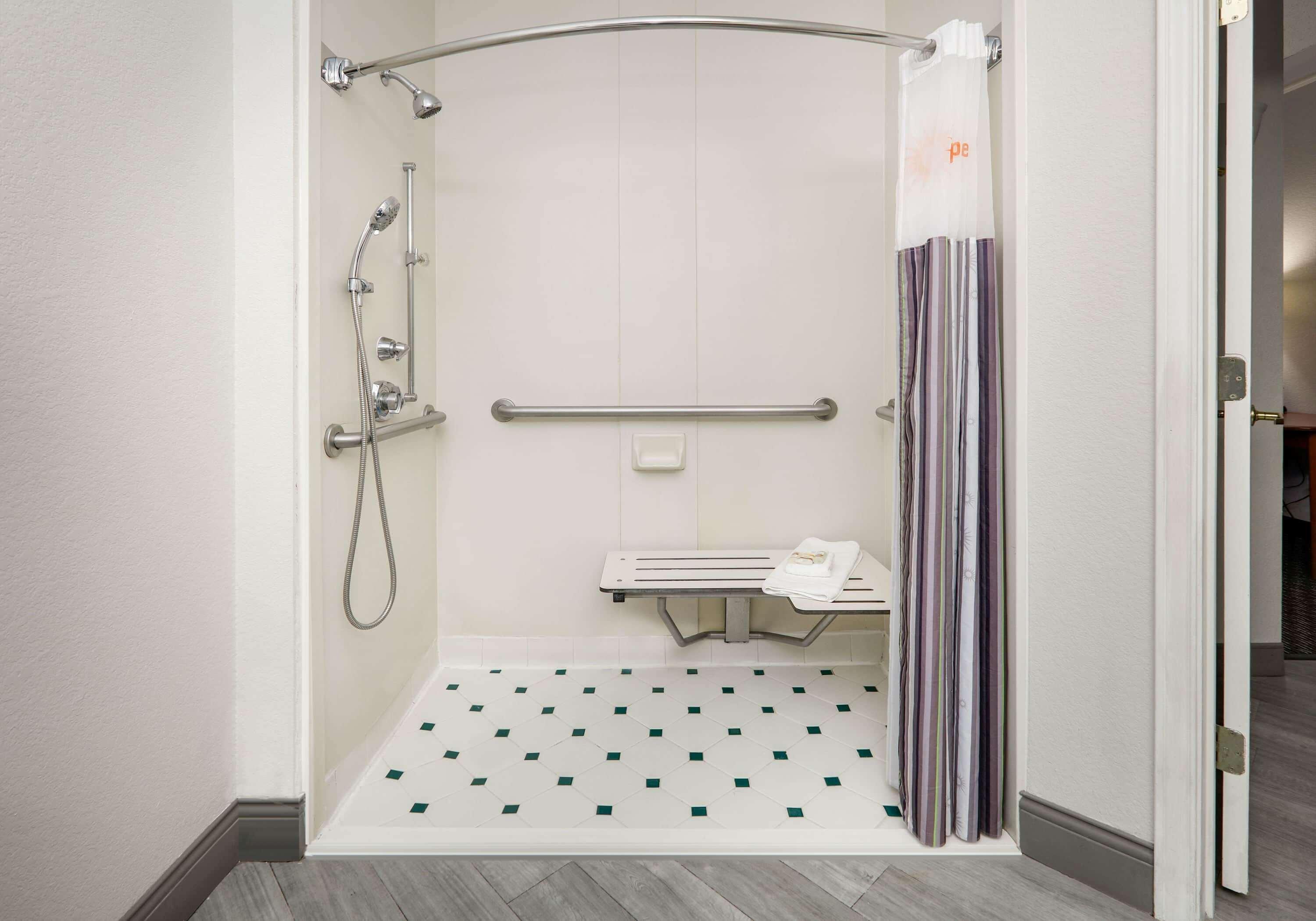 La Quinta By Wyndham Dallas - Addison Galleria Eksteriør bilde