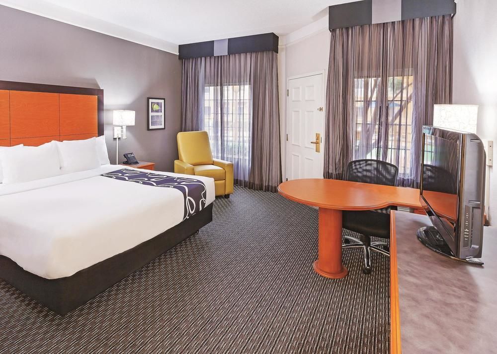 La Quinta By Wyndham Dallas - Addison Galleria Eksteriør bilde